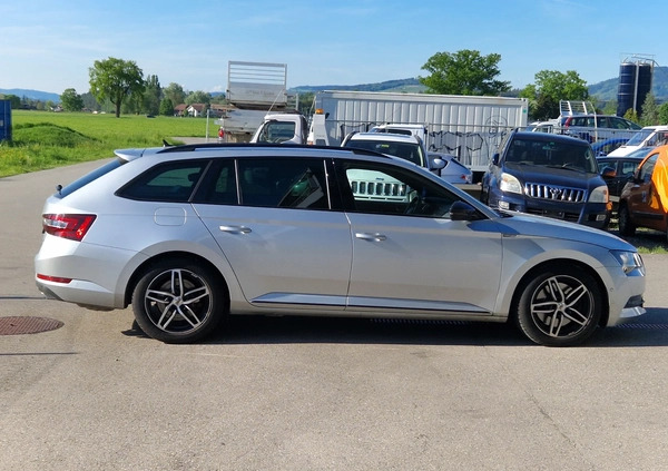 Skoda Superb cena 70000 przebieg: 189106, rok produkcji 2018 z Kcynia małe 301